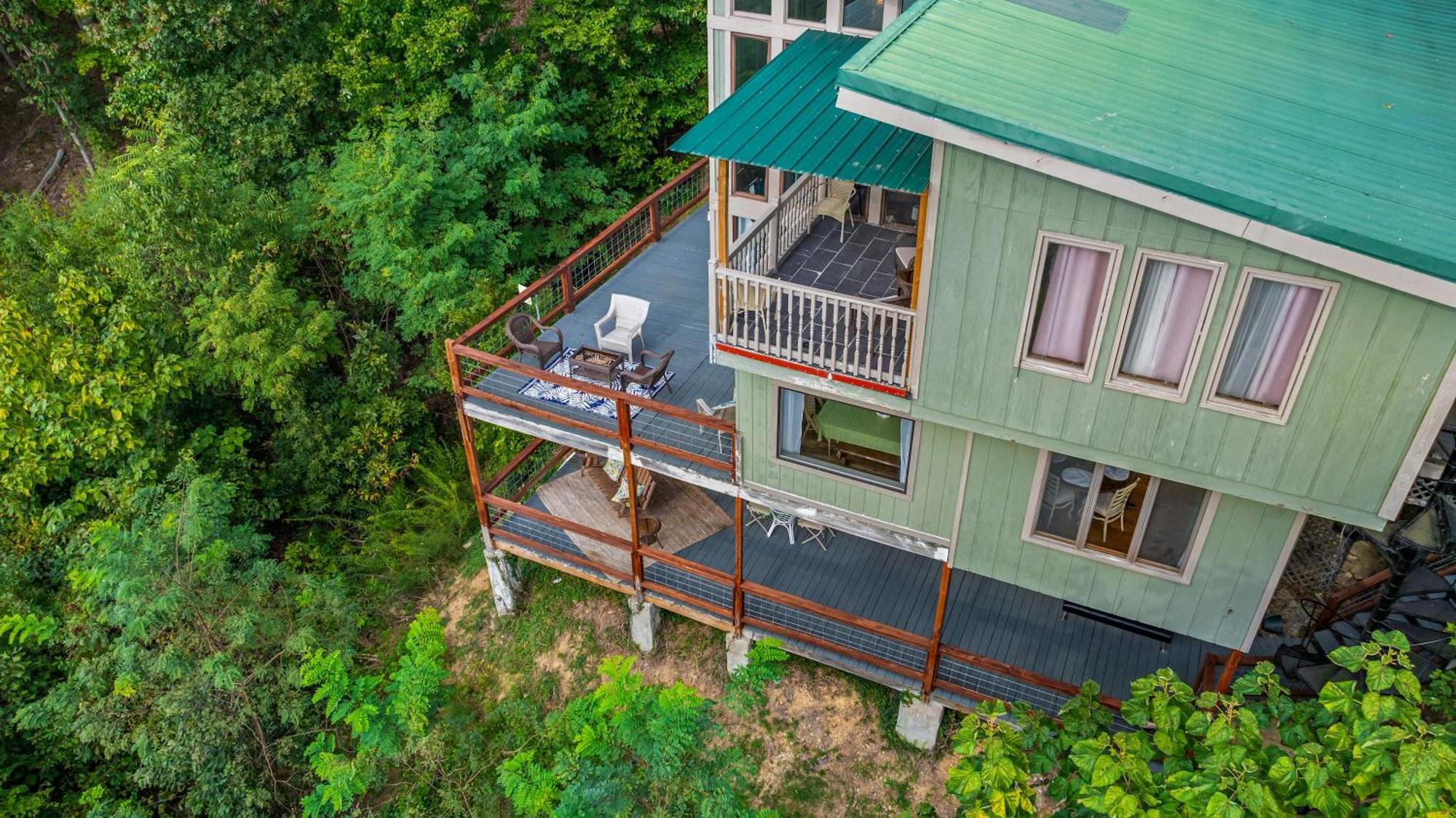 Rubys Roost Villa Mentone Exterior photo